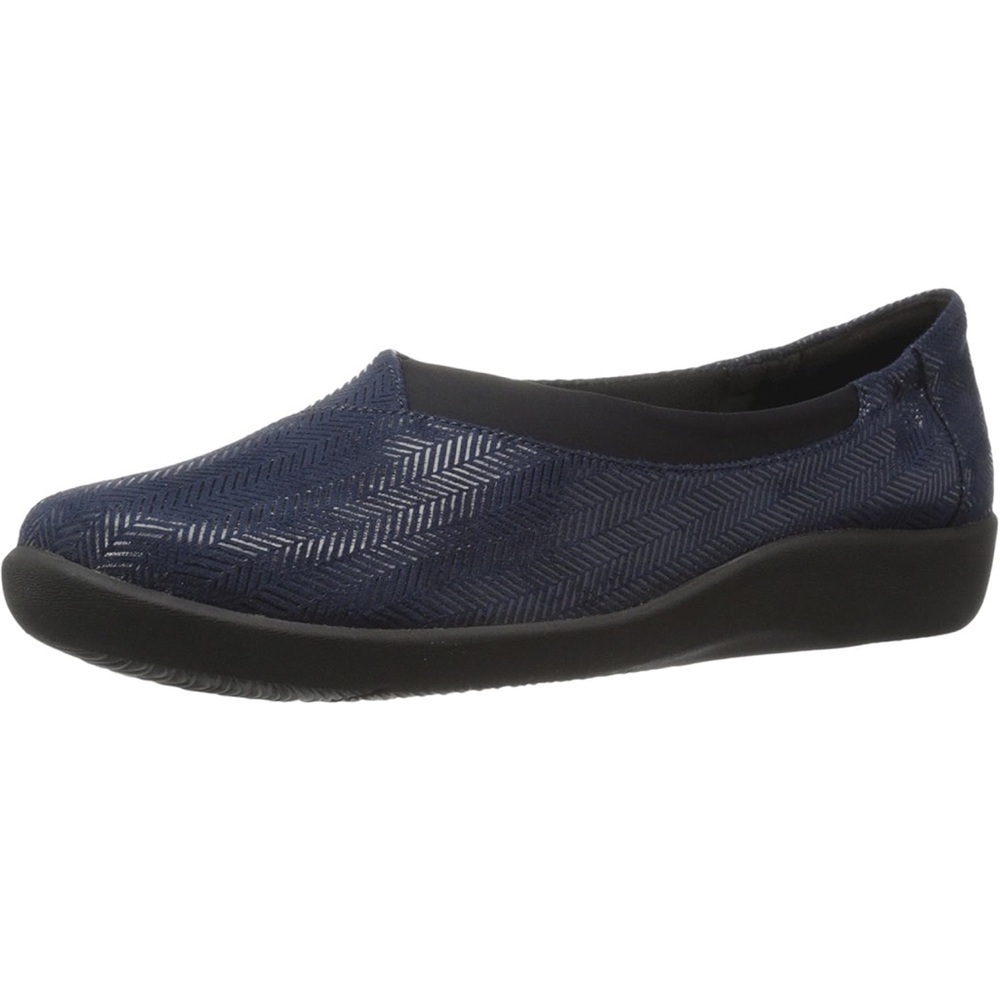 Clarks Sillian Jetay navy blue size 8 NWOT cloud steppers
